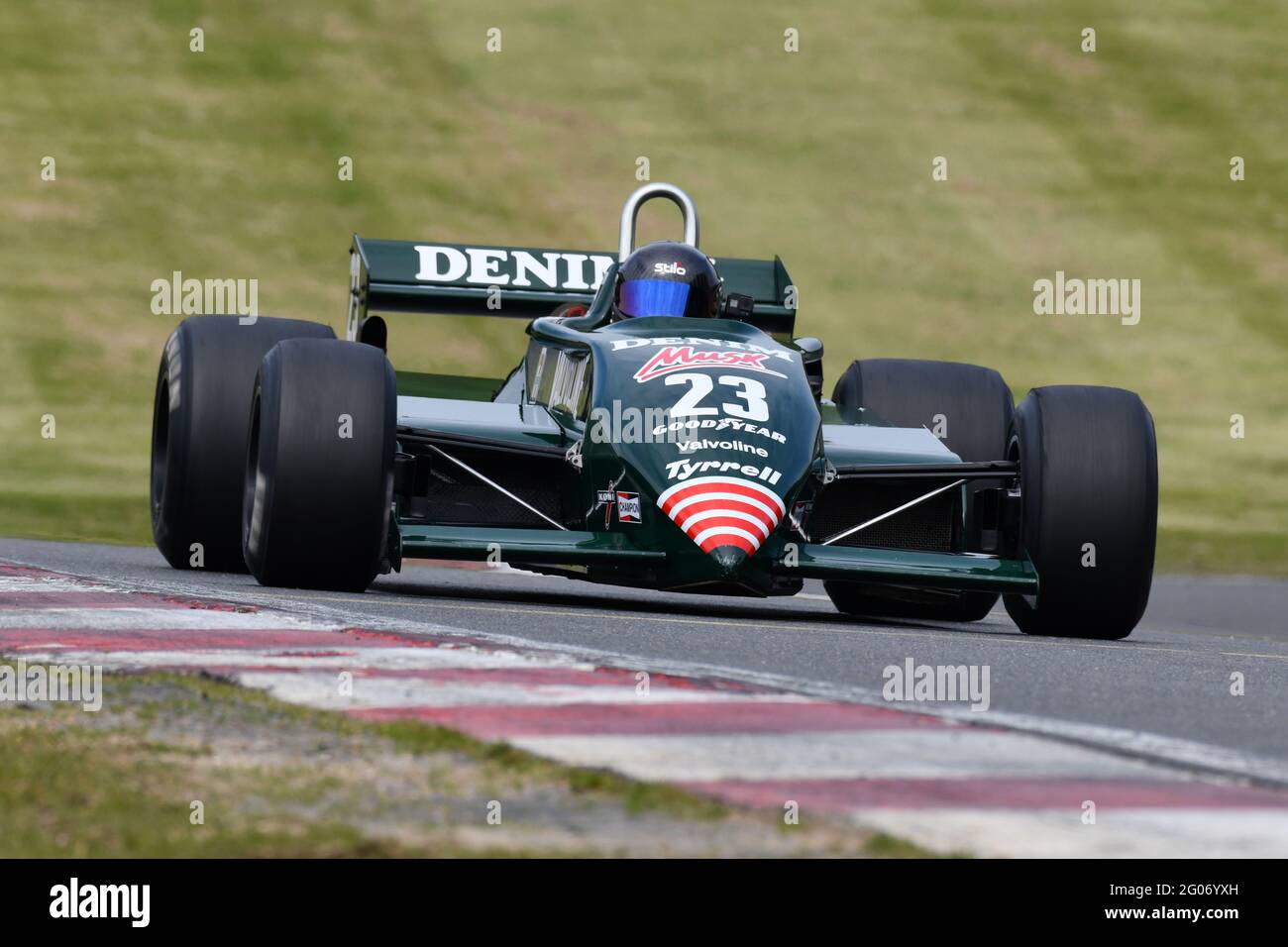 Ken Tyrrell, Tyrrell 011, Masters Historic Formula One, Masters Historic Festival, Brands Hatch Grand Prix circuit, mai 2021, Fawkham, Longfield, Kent Banque D'Images
