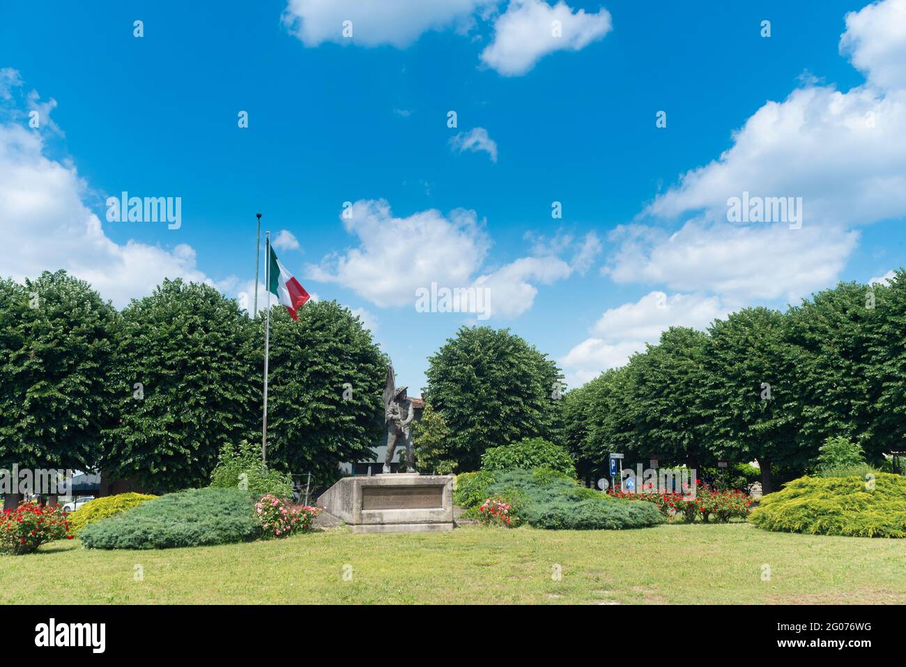 Italie, Lombardie, Orzinuovi, Bersaglieri Monument corps de l'armée italienne Banque D'Images