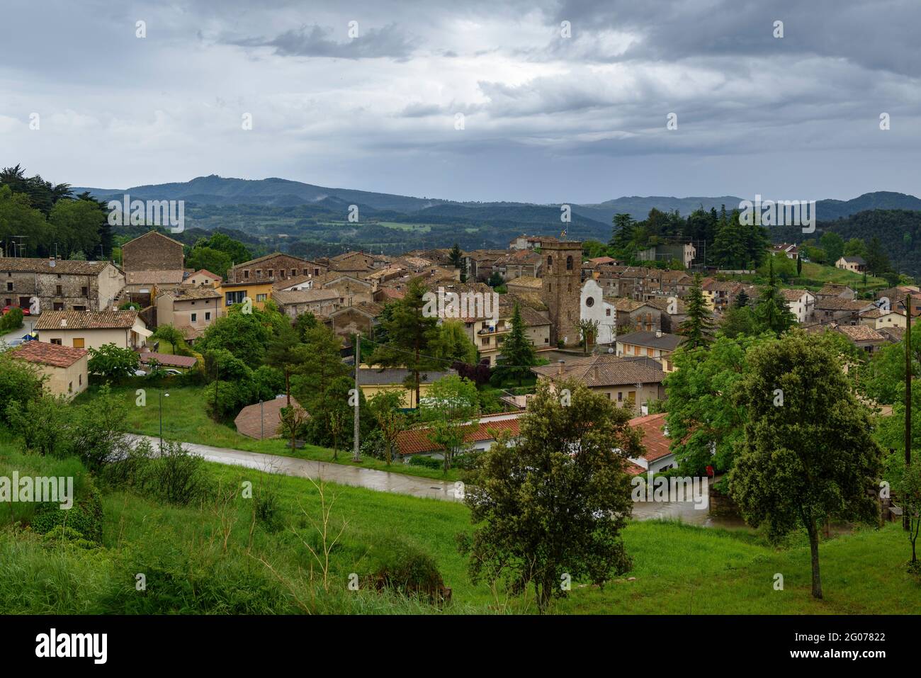 Village d'Alens (Osona, Catalogne, Espagne, Pyrénées) ESP: Vues del pueblo de Alens (Osona, Cataluña, España, Pirineos) Banque D'Images