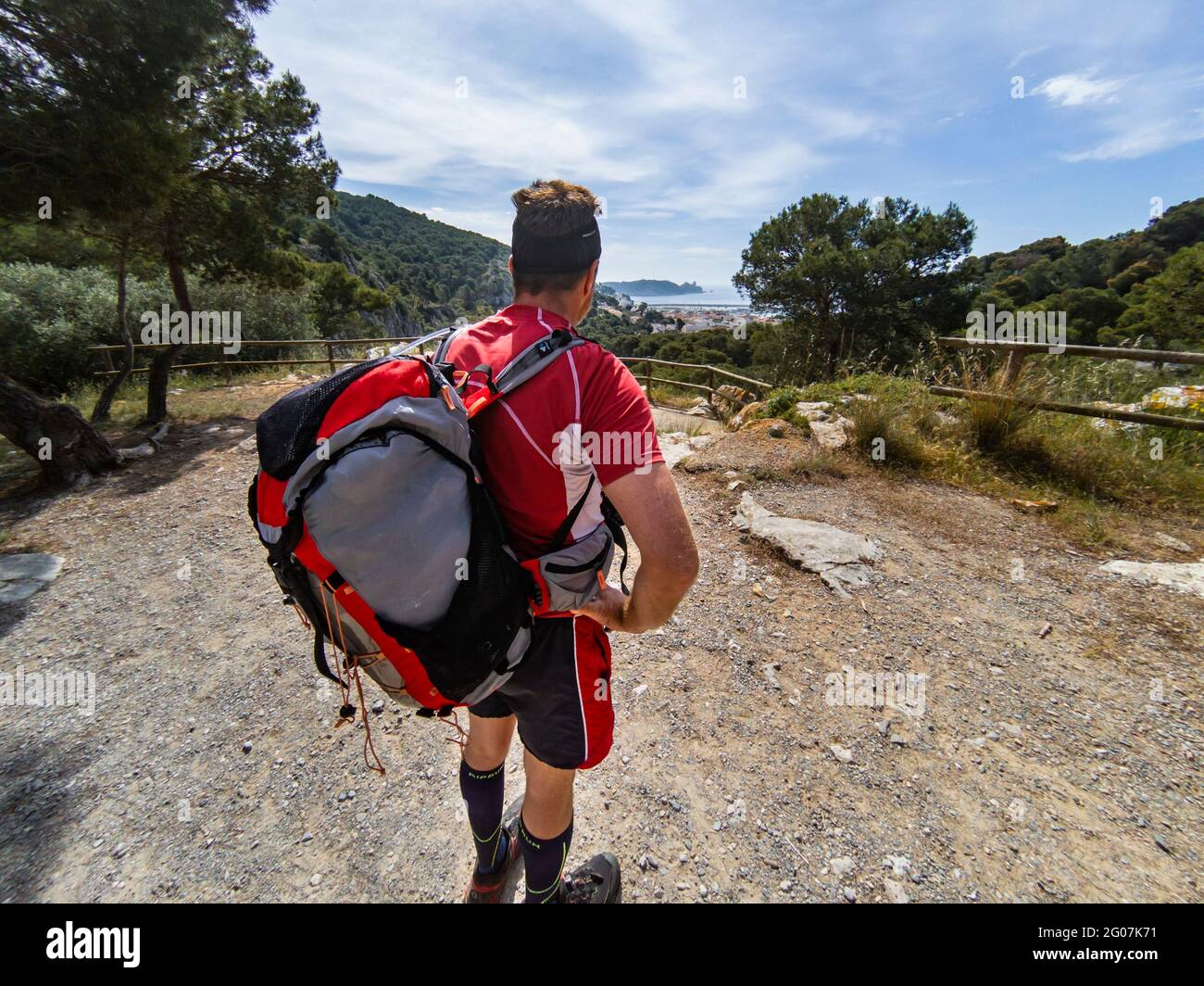 Vacances de randonnée le long du sentier côtier espagnol de la Costa Brava, également connu sous le nom de GR92 Cami de Ronda, en passant près d'Estartit Banque D'Images