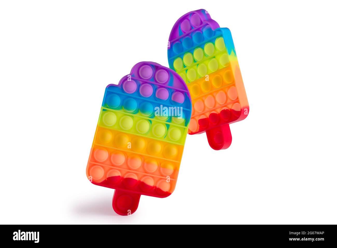 Image de deux jouets antistress fidget sous forme de glace isolée sur fond  blanc. Pop jeu populaire Photo Stock - Alamy