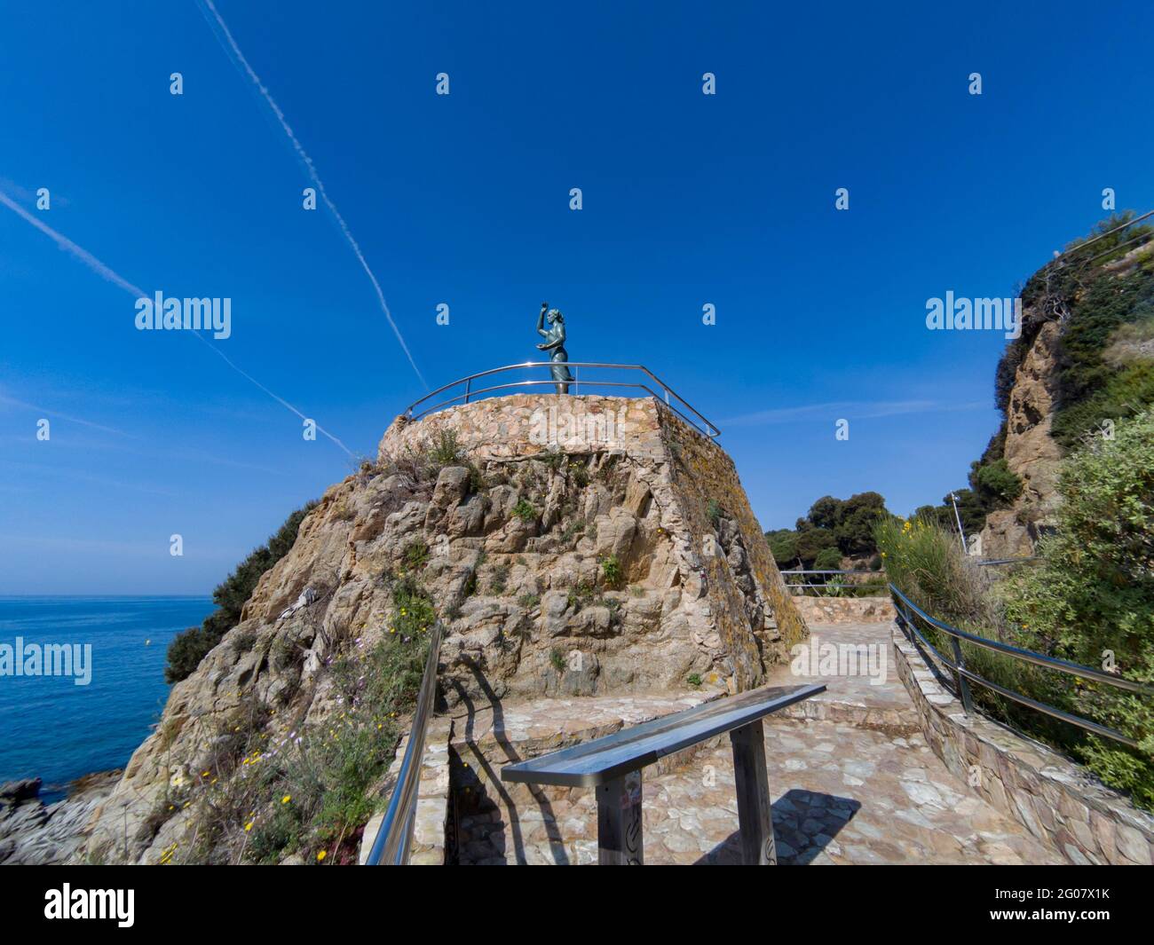 Monument à la femme de la mer sur le sentier côtier de la Costa Brava, également connu sous le nom de GR92 Cami de Ronda, à Lloret de Mar Banque D'Images
