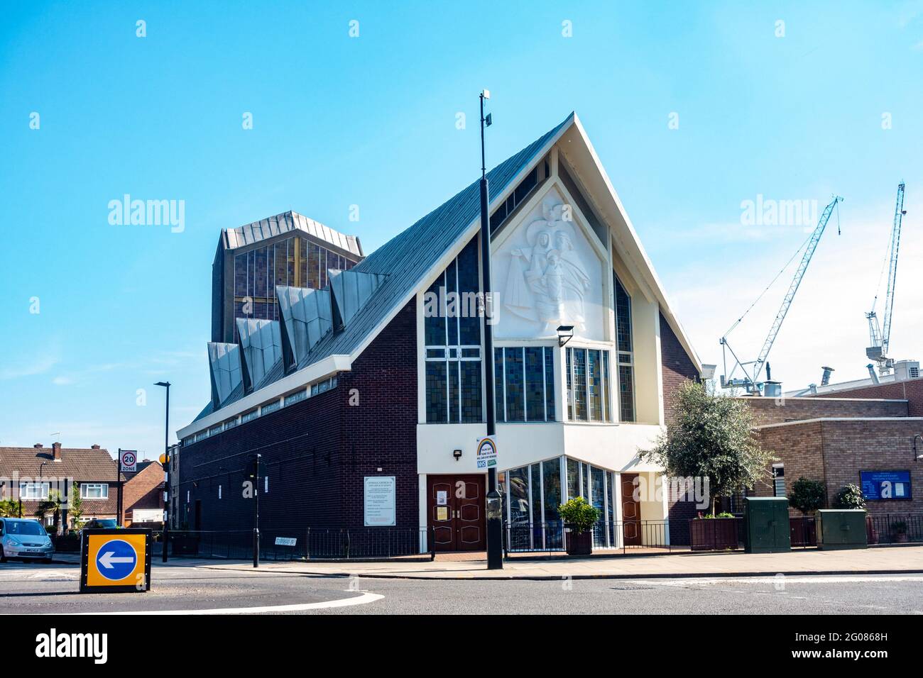Église notre-Dame et Saint-Joseph, église catholique de Hanwell, Londres, Royaume-Uni, vue de l'extérieur. Banque D'Images