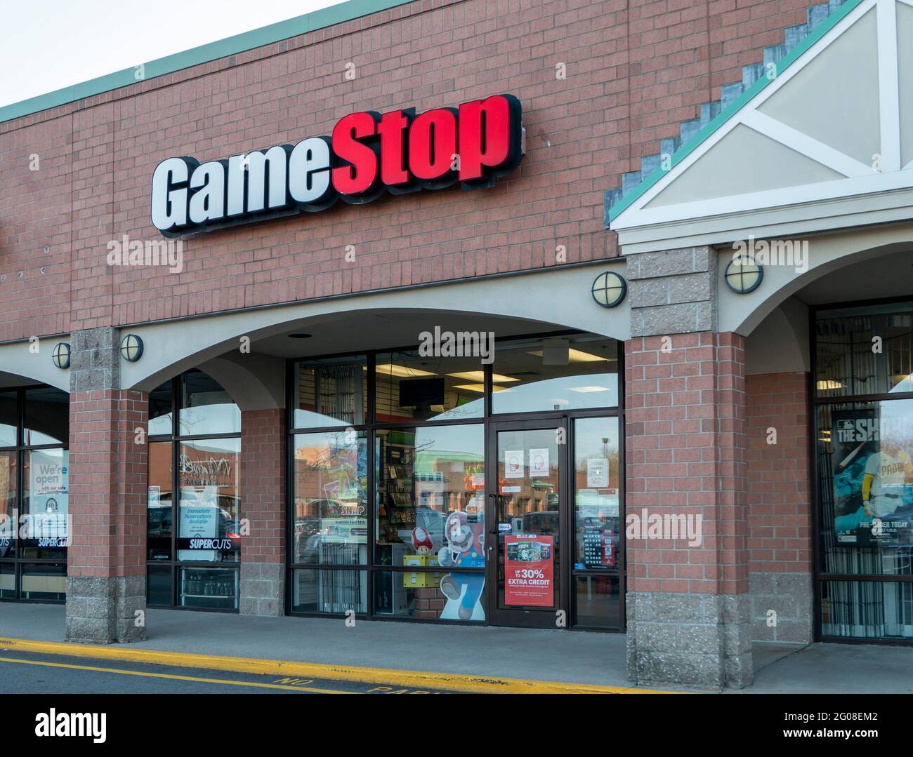 Gamestop à Braintree Massachusetts États-Unis Banque D'Images