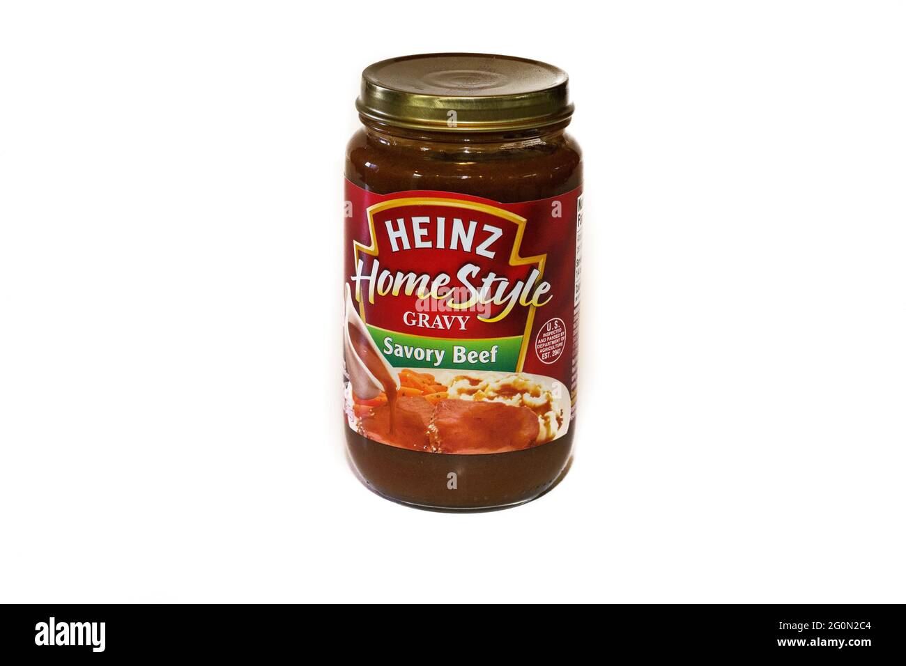 Lancaster, PA.USA - 1 juin 2021 : un seul pot de sauce de bœuf Heinz Homestyle salé isolé sur blanc pour illustrer la rédaction. Banque D'Images