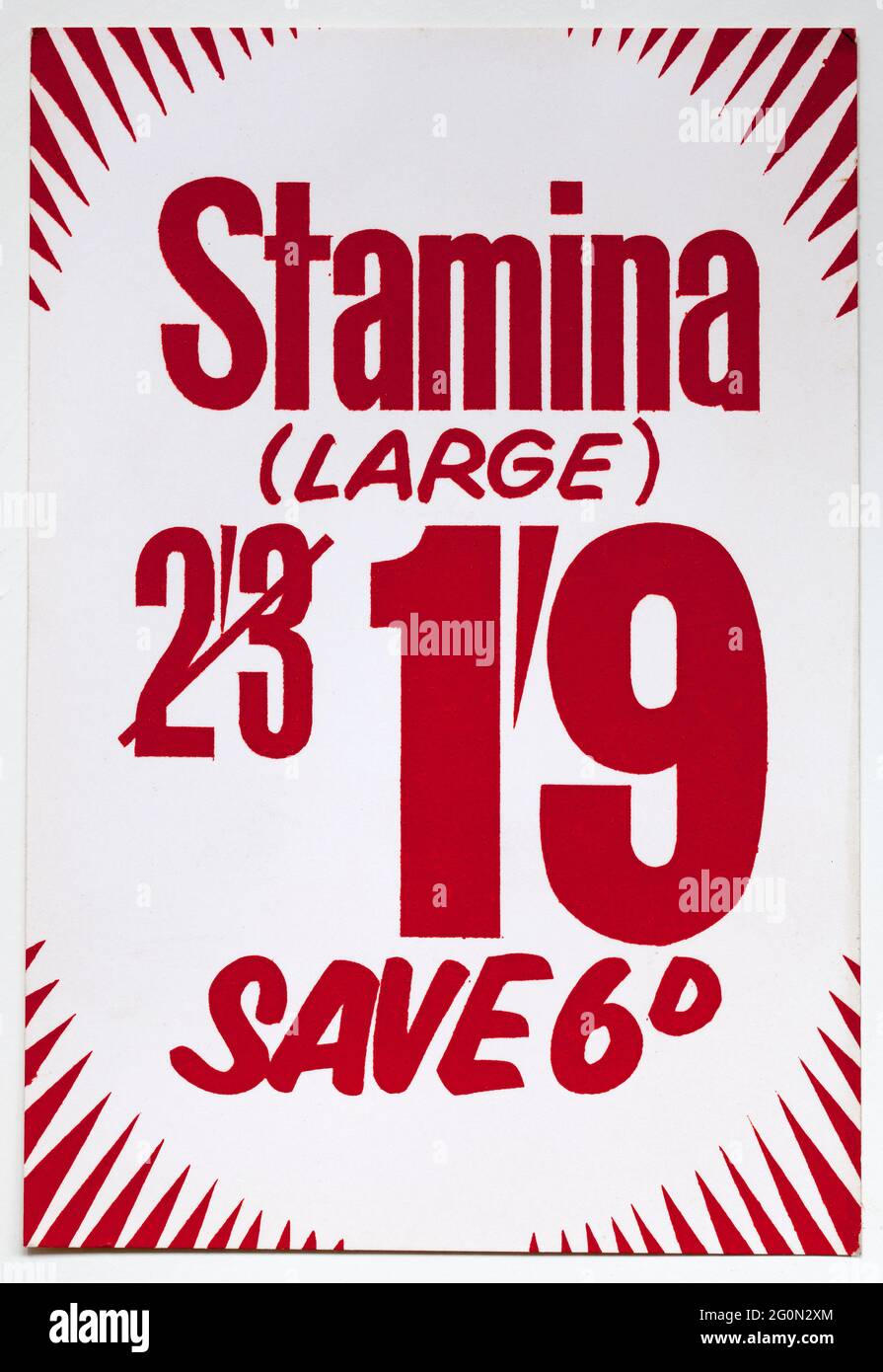 Étiquette d'affichage des prix de vente des années 1970 - nourriture pour chiens Stamina Banque D'Images