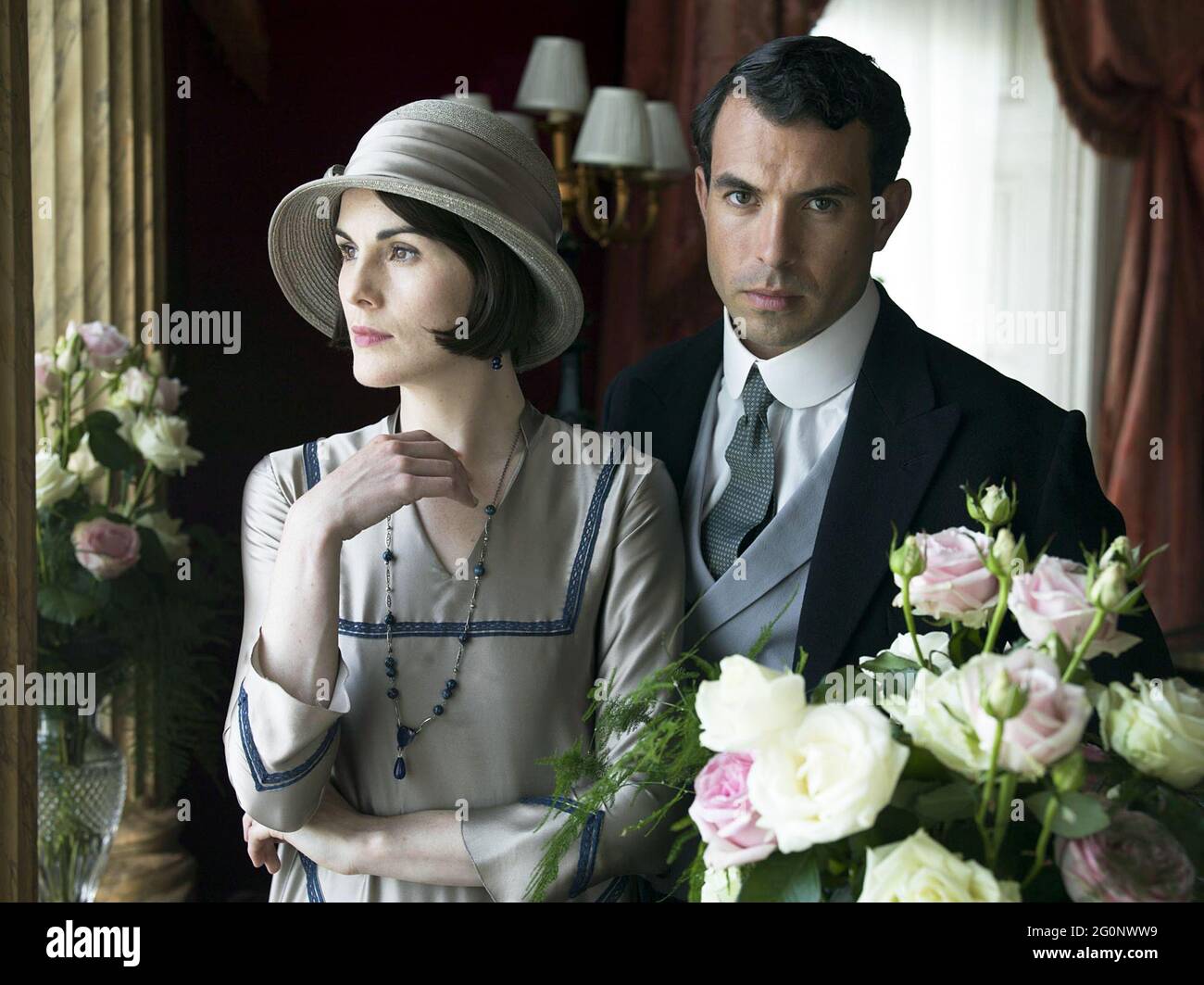 ROYAUME-UNI. Tom Cullen et Michelle Dockery dans © ITV-Carnival films série  TV : Downton Abbey - saison 5 (2014) Ref: LMK106-J5335-090819 fourni par  LMKMEDIA. Éditorial uniquement. Landmark Media n'est pas le propriétaire