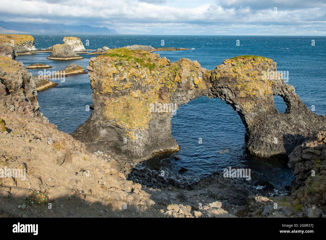 Gatklettur, Arch, l'Islande Arnarstapi Banque D'Images