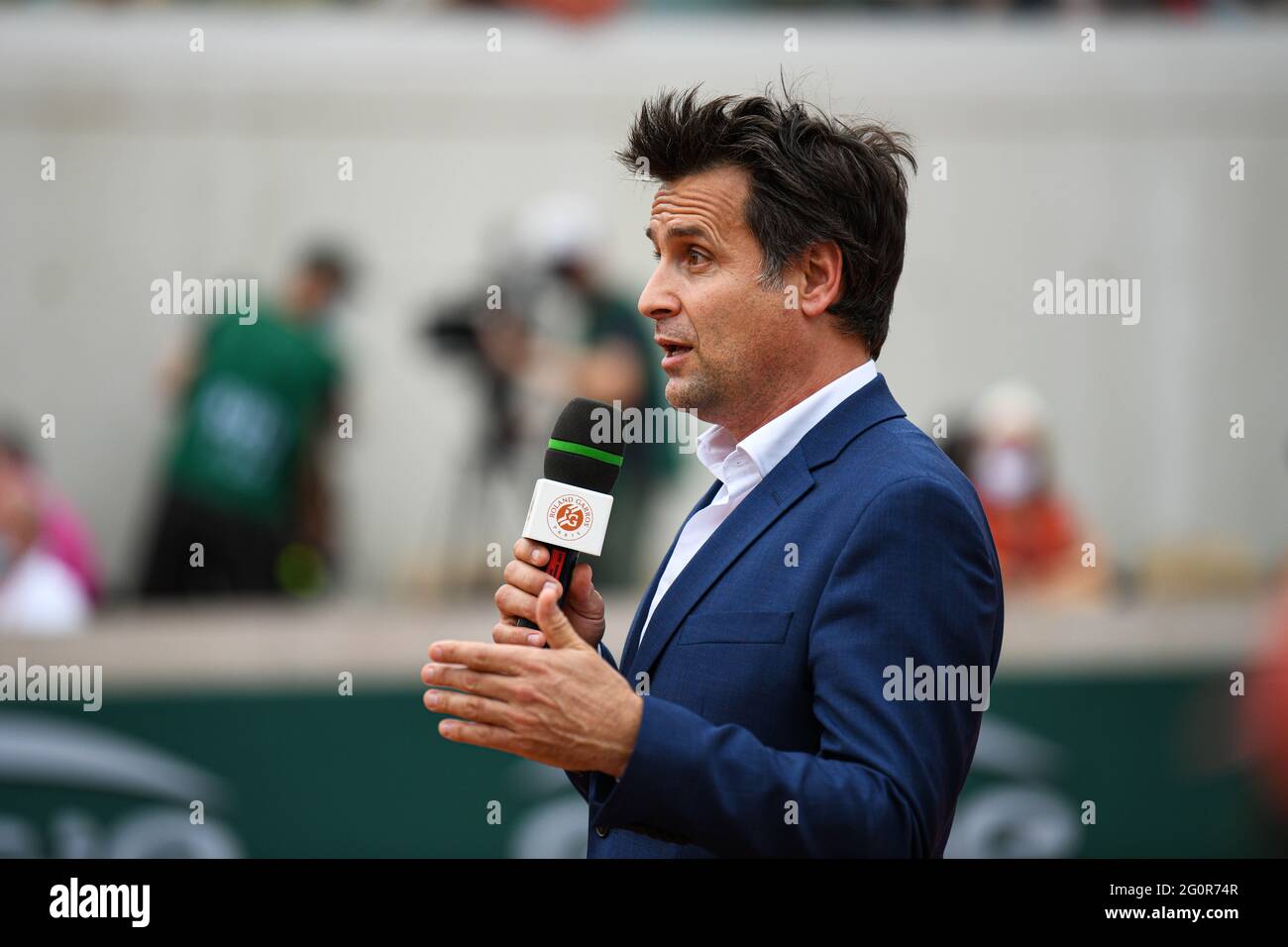 Fabrice Santoro interview lors de la deuxième manche au tournoi de tennis  Roland-Garros 2021, Grand Chelem le 2 juin 2021 au stade Roland-Garros à  Paris, France - photo Victor Joly / DPPI