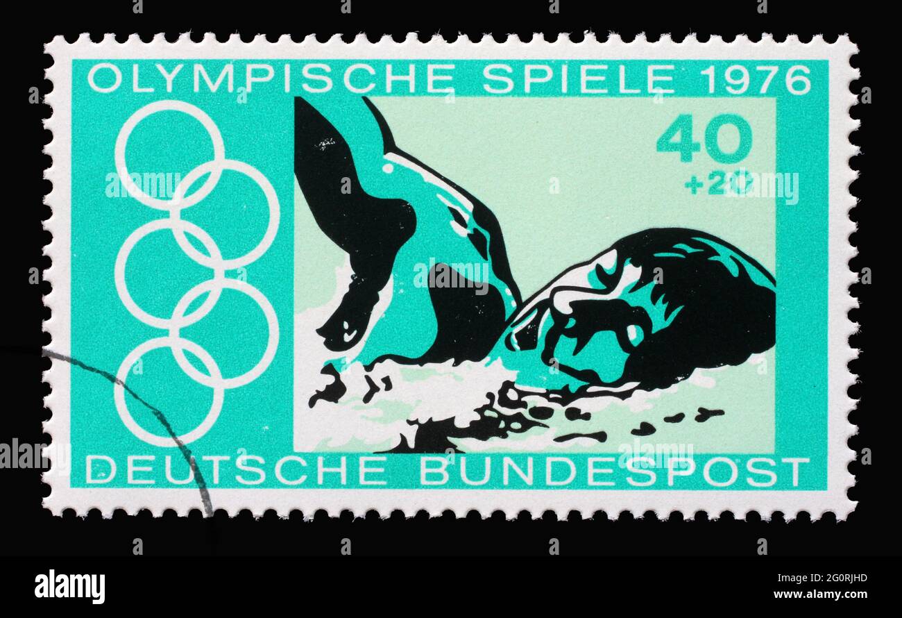 Un timbre imprimé en Allemagne montre la nage libre, Jeux olympiques d'été 1976 à Montréal, vers 1976 Banque D'Images