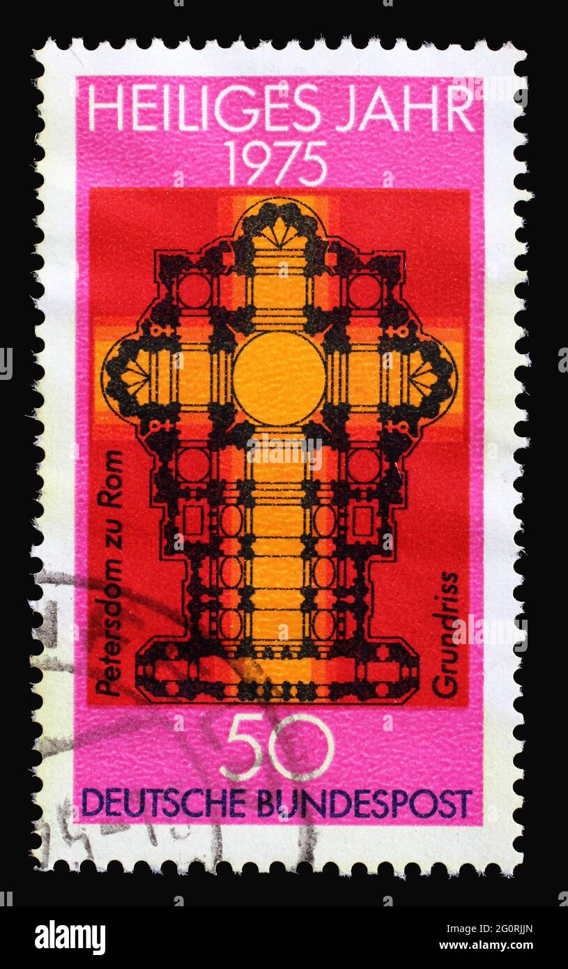 Un timbre imprimé en Allemagne montrant le plan d'étage de la basilique Saint-Pierre à Rome (à l'intérieur d'une croix), année Sainte 1975, « année de la réconciliation », cir Banque D'Images