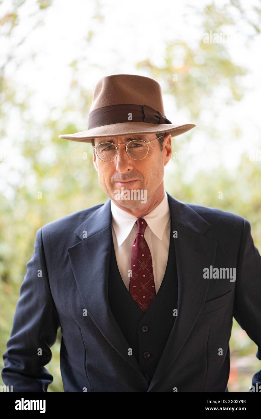 DATE DE SORTIE: 11 juin 2021 TITRE: 12 Mighty Orphans STUDIO: Sony Pictures Classics DIRECTEUR: Ty Roberts COMPLOT: Hanté par son passé mystérieux, un entraîneur de football de lycée dévoué dirige une équipe d'orphelins scarigny au championnat d'État pendant la Grande Dépression et inspire une nation brisée en chemin. AVEC: LUKE WILSON comme Rusty Russell. (Image de crédit : © Sony Pictures Classics/Entertainment Pictures) Banque D'Images