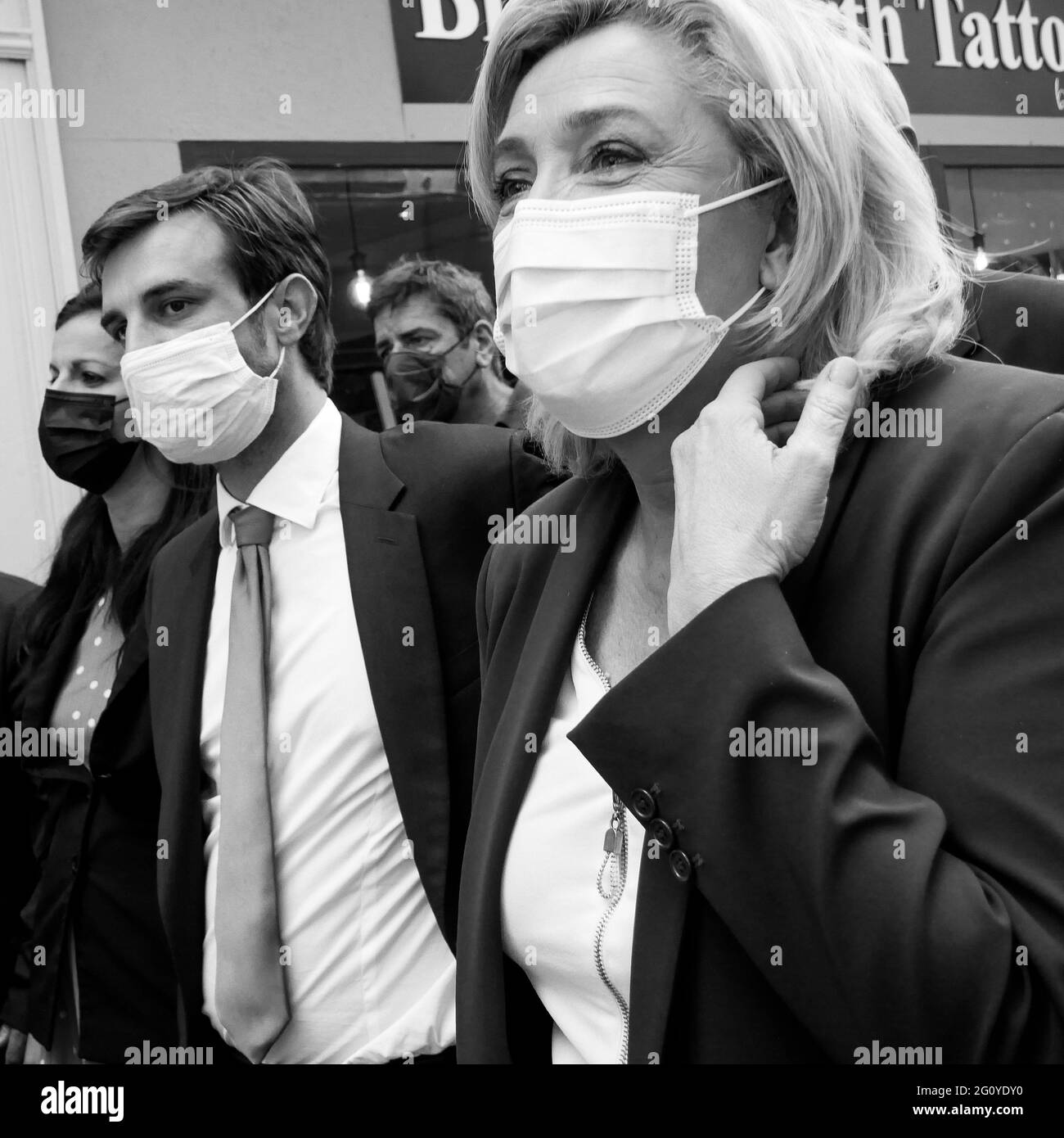 Marine le Pen, Président de RN (Rasemblement National) soutient la campagne d'Andrea Kotarac pour les élections régionales, Saint-Chamond, Loire, AURA, France, Juin 3 2021 Banque D'Images