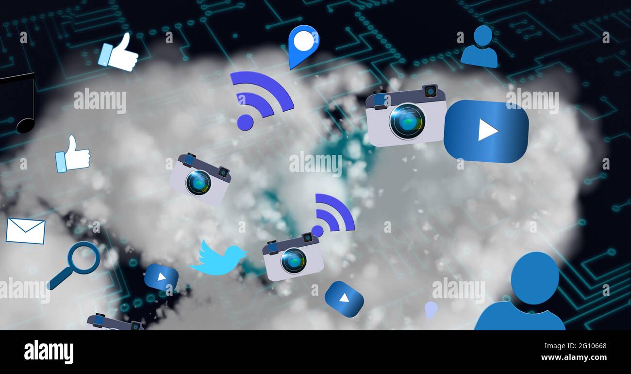 Composition d'un réseau d'icônes numériques sur le Cloud et la carte électronique de l'ordinateur Banque D'Images