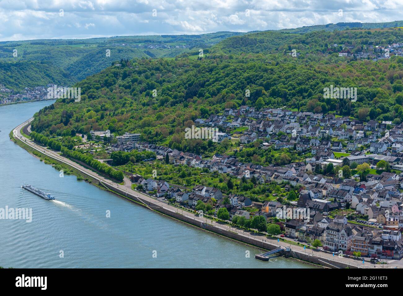 La petite ville thermale de Bad Salzig est située sur la route historique du Rhin romain, Rhénanie Palatinat, Allemagne Banque D'Images