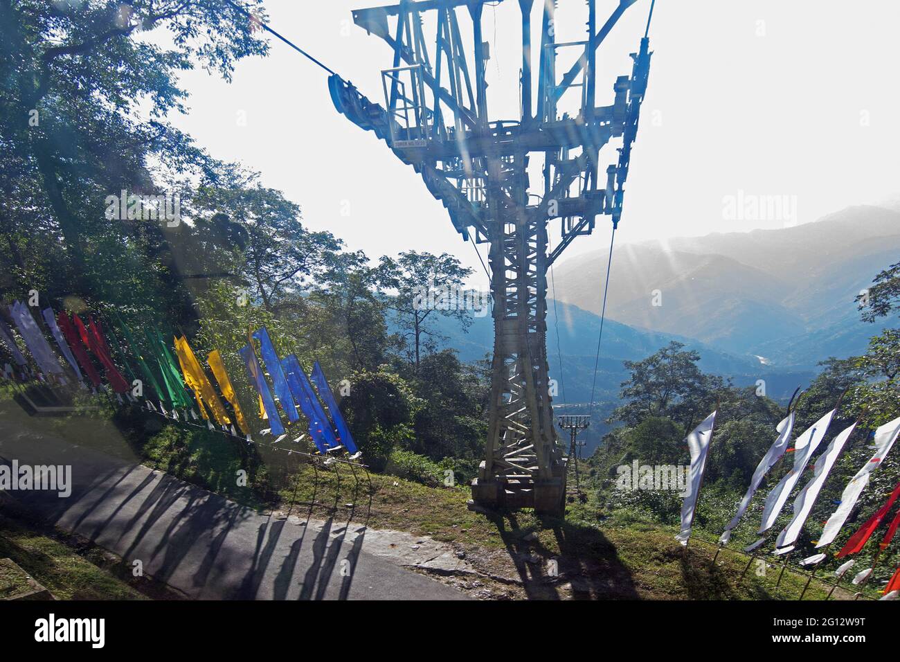 NAMCHI, SIKKIM, INDE - 20 OCTOBRE 2016 : arrangement de ropeway à Namchi, Sikkim . C'est une attraction touristique très populaire pour les touristes. Banque D'Images