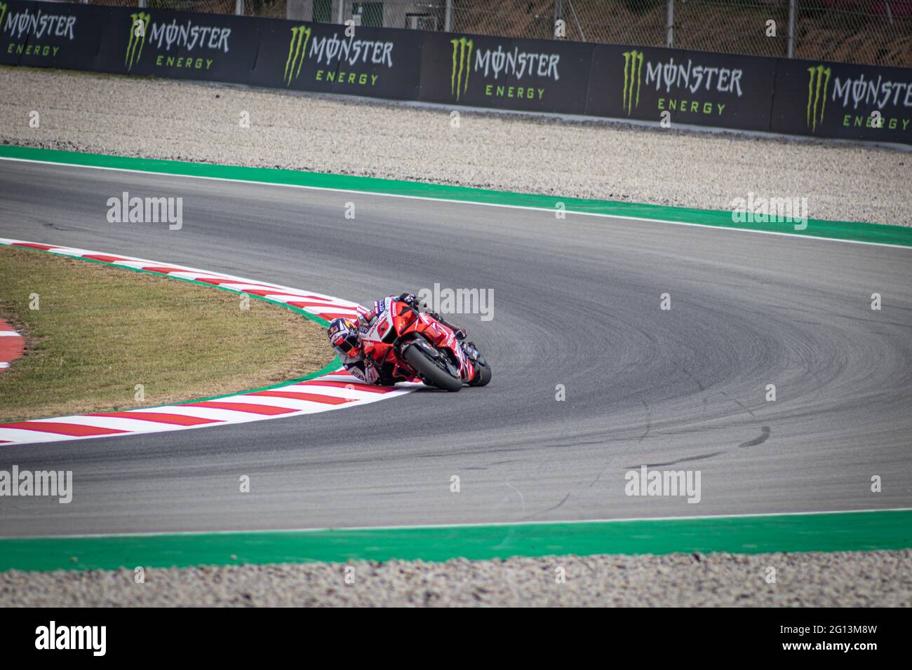 MONTMELLO, ESPAGNE-4 JUIN 2021: Johann Zarco sur son #5 Ducati Desmosedici GP 2020 (Team: PRAMAC Racing), Championnat du monde MotoGP 2021 Banque D'Images