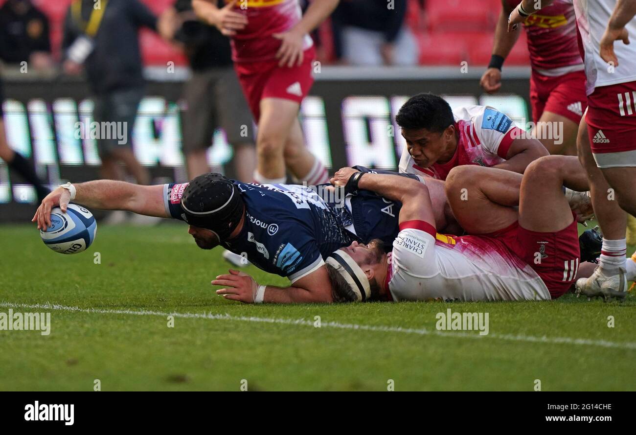 Solde le Bevan Rodd de Sharks marque un essai lors du match Gallagher Premiership au stade AJ Bell, sale. Date de la photo: Vendredi 4 juin 2021. Banque D'Images