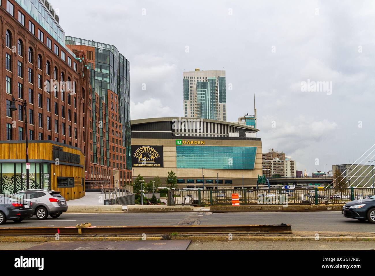 Converse à Lovejoy Wharf et TD Garden Banque D'Images