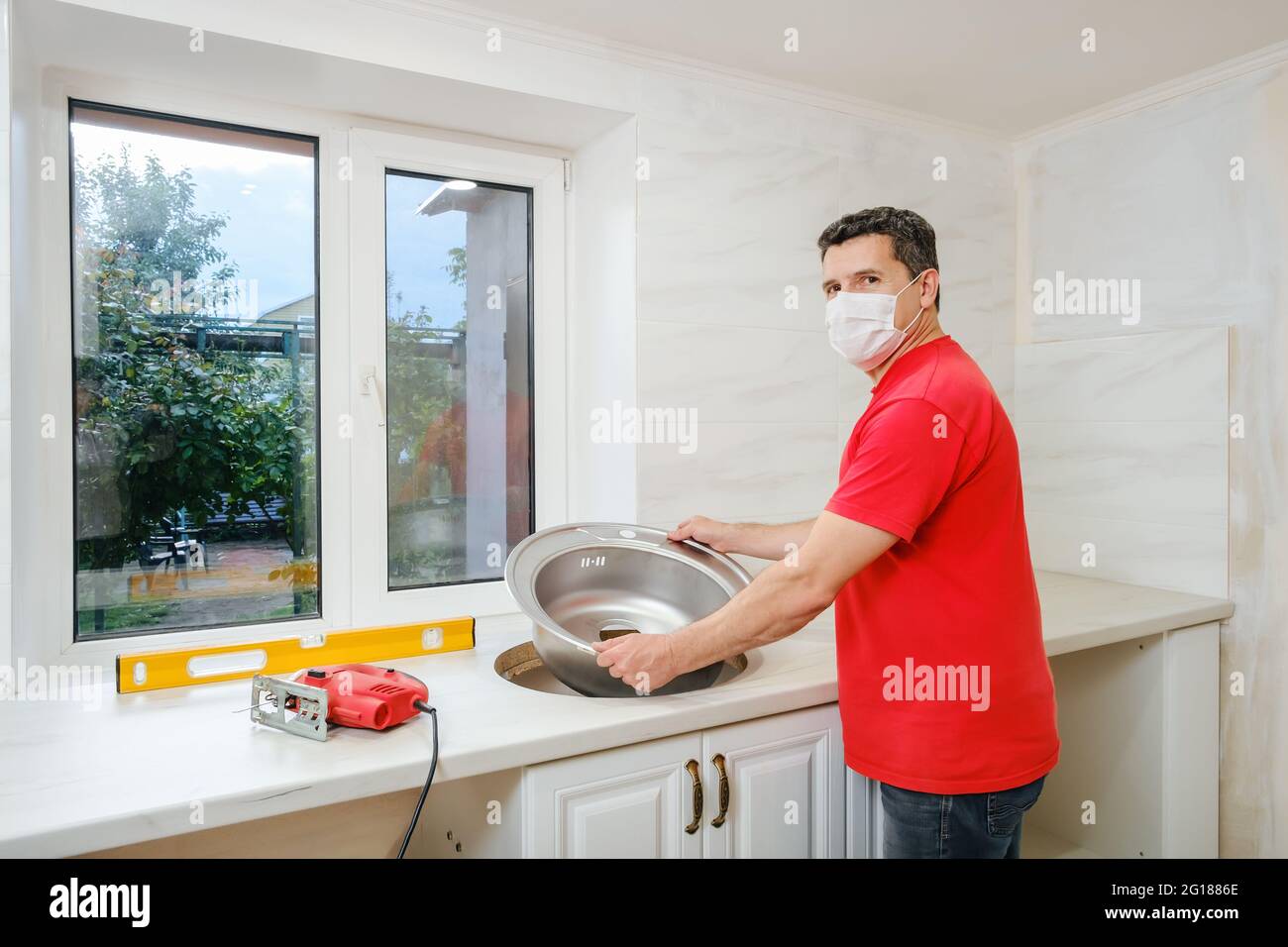 évier rond Banque de photographies et d'images à haute résolution - Alamy