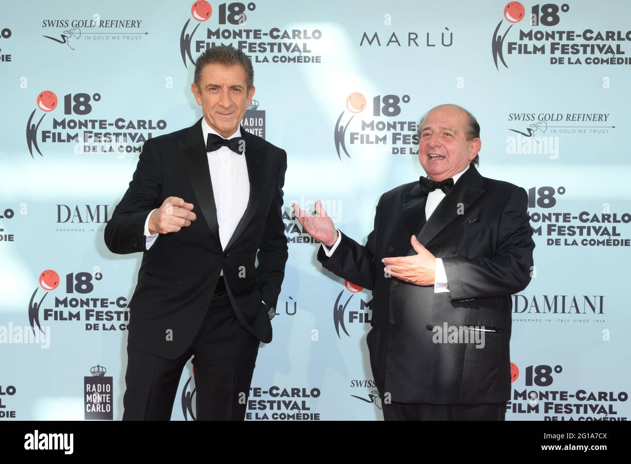 Festival du film de Montecarlo - cérémonie de remise des prix du tapis rouge. Sur la photo: Ezio Greggio, Giancarlo Magalli Banque D'Images