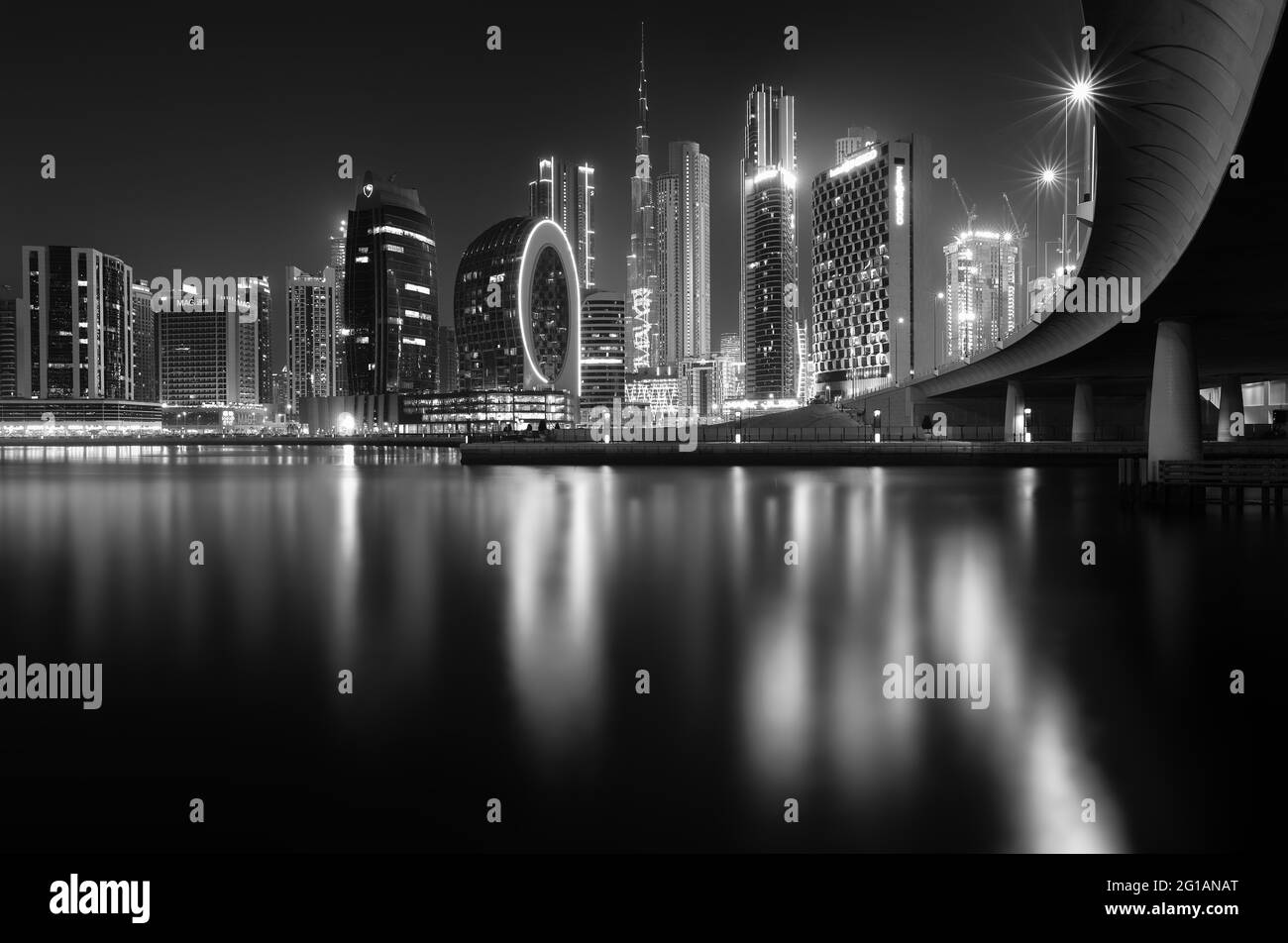 Business Bay et le centre-ville, Dubaï, Émirats arabes Unis Banque D'Images
