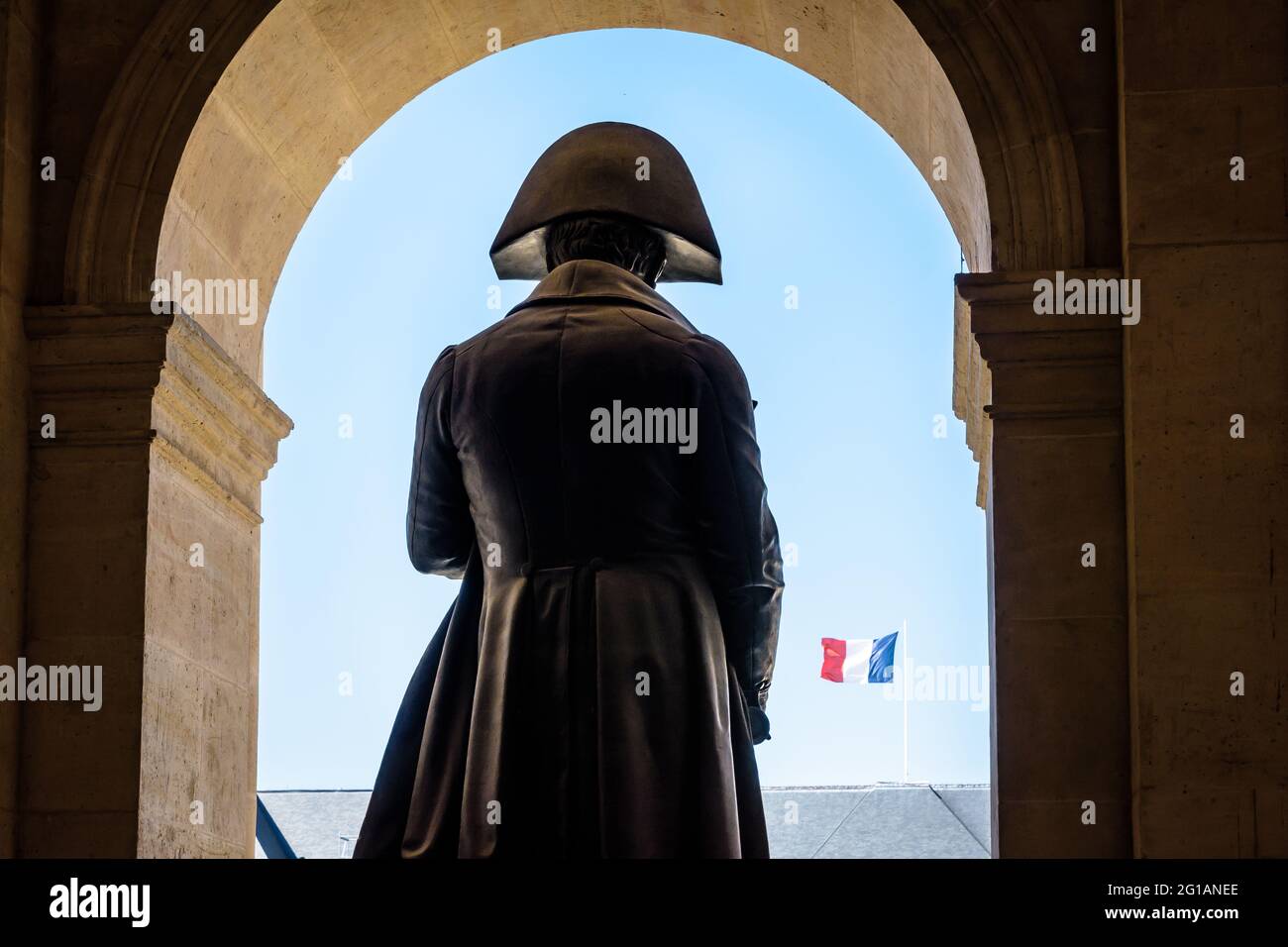 Vue rapprochée de l'arrière de la statue de Napoléon Bonaparte à l ...