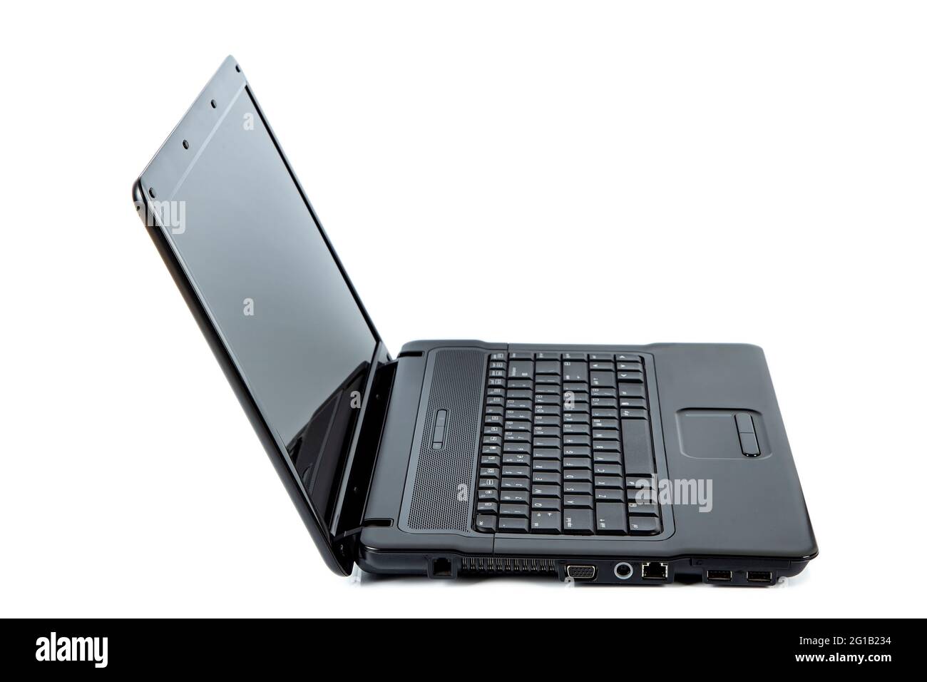 Ordinateur portable noir isolé sur fond blanc Banque D'Images