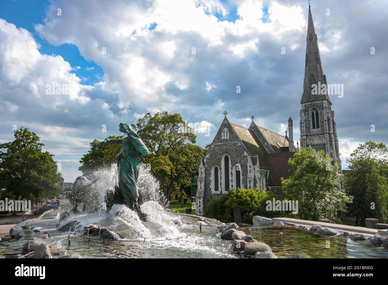 La fontaine Gefion, proche de Kastellet, Copenhague, Danemark, avec ciel bleu et nuages blancs Banque D'Images