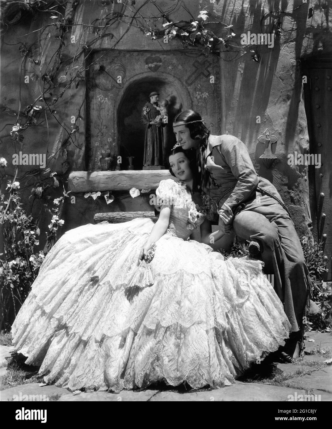 Lorettta Jeune A Moitie Amerindien Moitie Mexicain Et Don Ameche Comme Indien Americain D Amour Dans Ramona 1936 Realisateur Henry King Roman Helen Hunt Jackson Fox Du Xxe Siecle Photo Stock Alamy