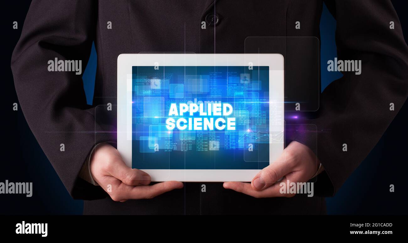 Personne tenant une tablette, concept de technologie Banque D'Images
