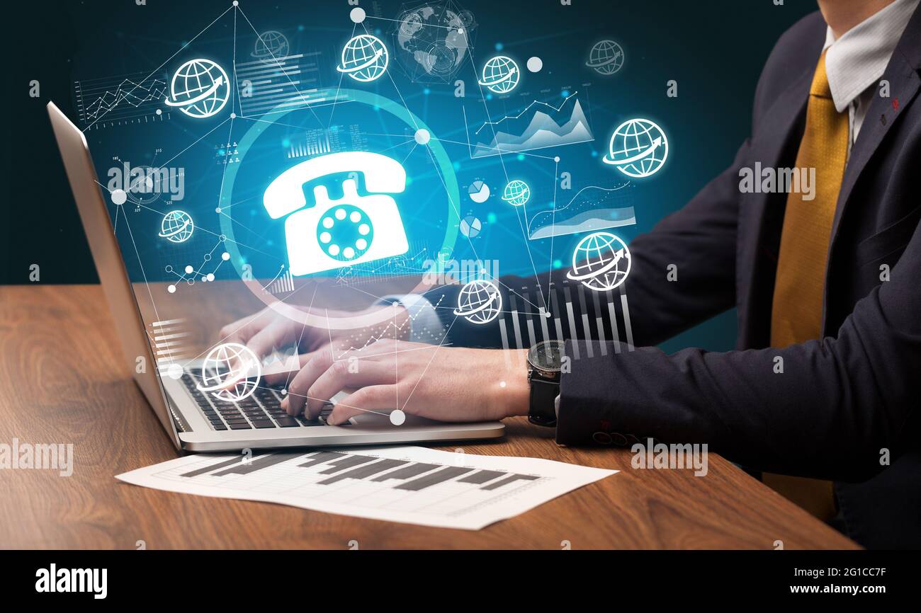 Travail professionnel sur ordinateur portable, concept d'entreprise réussi Banque D'Images