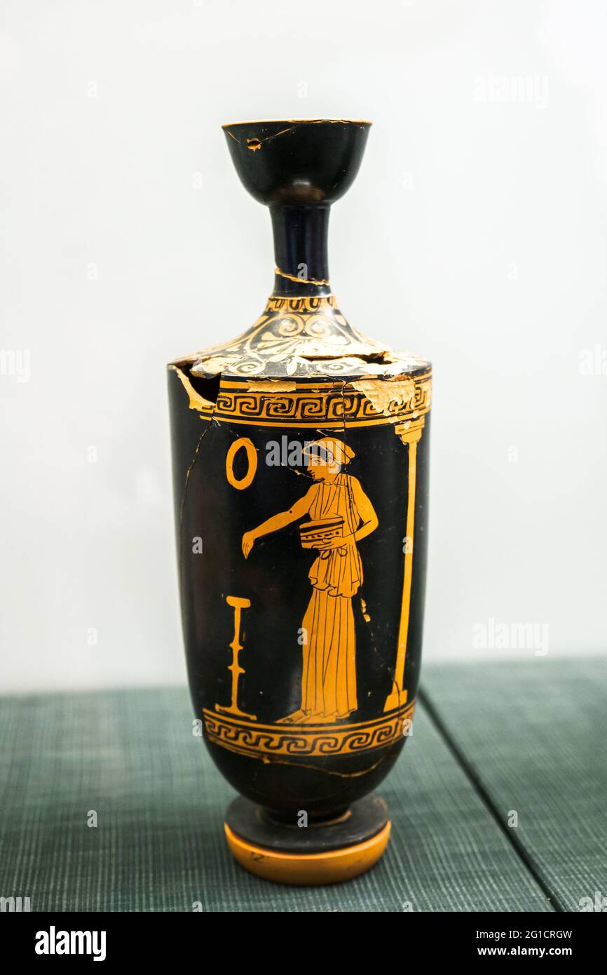 Grenier à huile parfumée rouge - Santa Venera, Tombeau 244 (470-450 av. J.-C.) - zone archéologique de Paestum - Salerno, Italie Banque D'Images