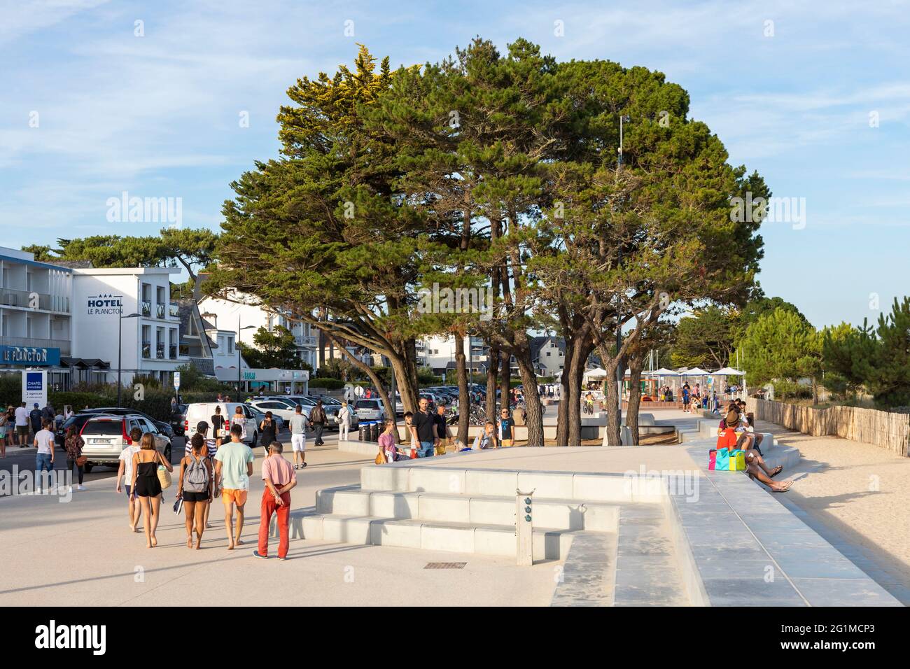 Carnac (Bretagne, Nord-Ouest de la France): Front de mer "boulevard de la plage" Banque D'Images