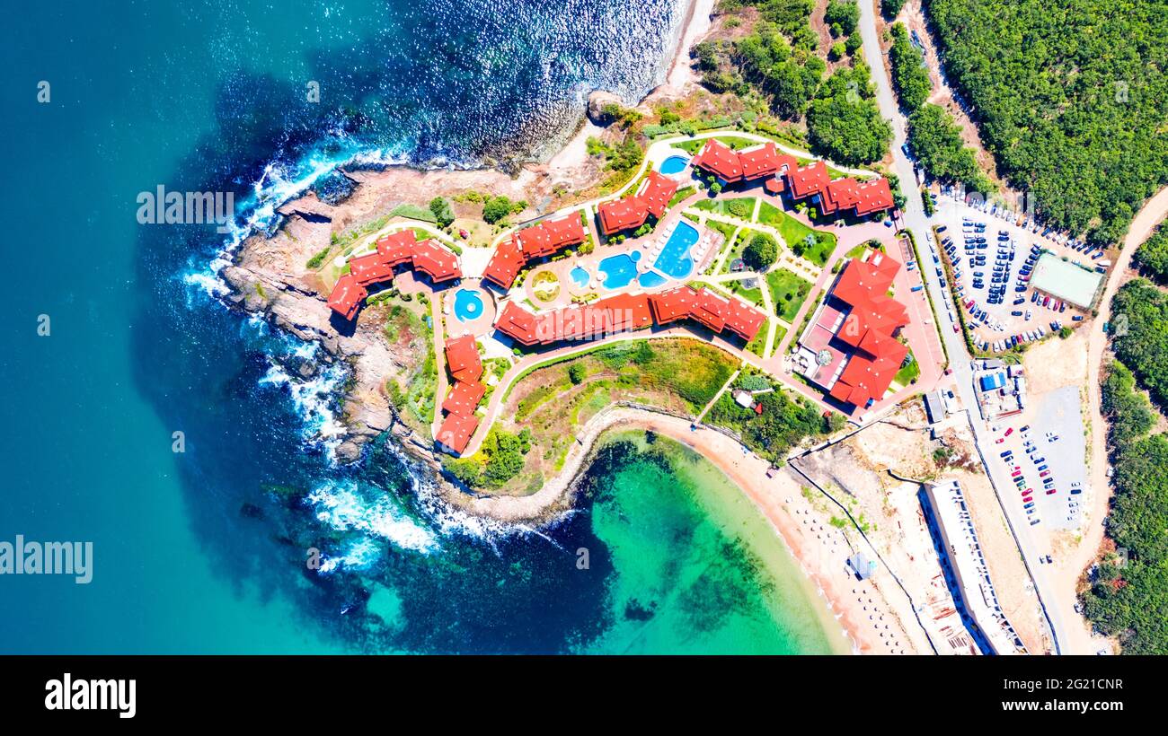 Sveti Toma, Bulgarie. Vue panoramique aérienne de la côte pittoresque de la mer Noire avec la réserve naturelle d'Arkutino Sozopol Banque D'Images