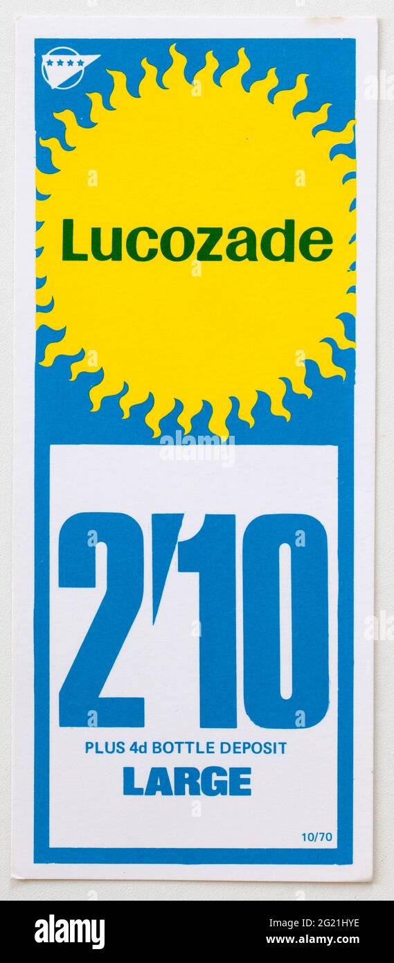 Étiquettes d'affichage de prix de la publicité de magasin des années 1970 - Lucozade Banque D'Images