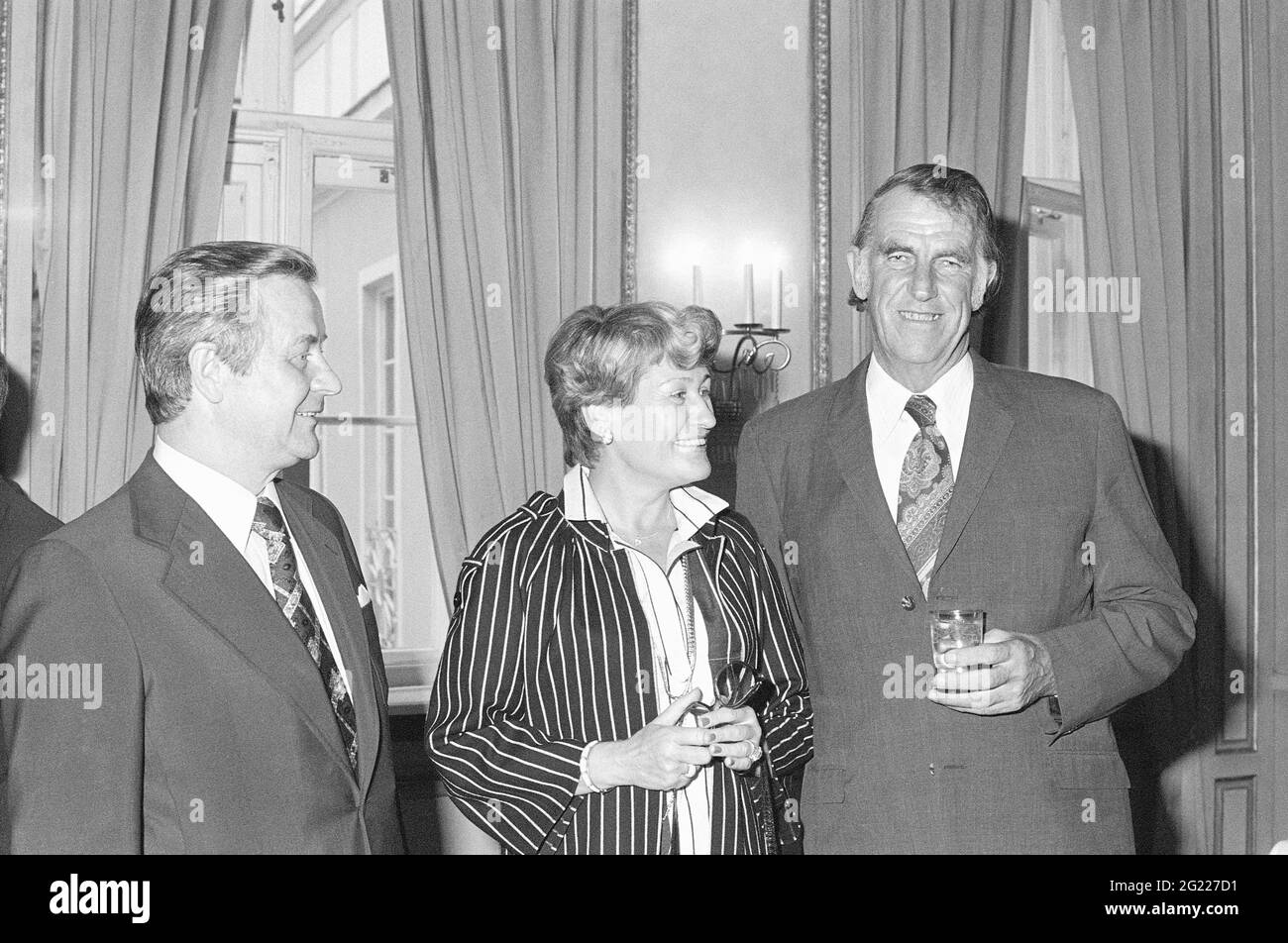 Hillary, Edmund, Sir, 20.7.1919 - 11.1.2008, New Zealand mountainer and explorer, demi-longueur, DROITS-SUPPLÉMENTAIRES-AUTORISATION-INFO-NON-DISPONIBLE Banque D'Images