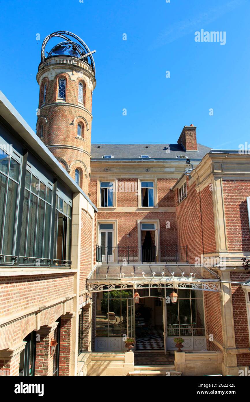 Maison jules vernes Banque de photographies et d’images à haute ...