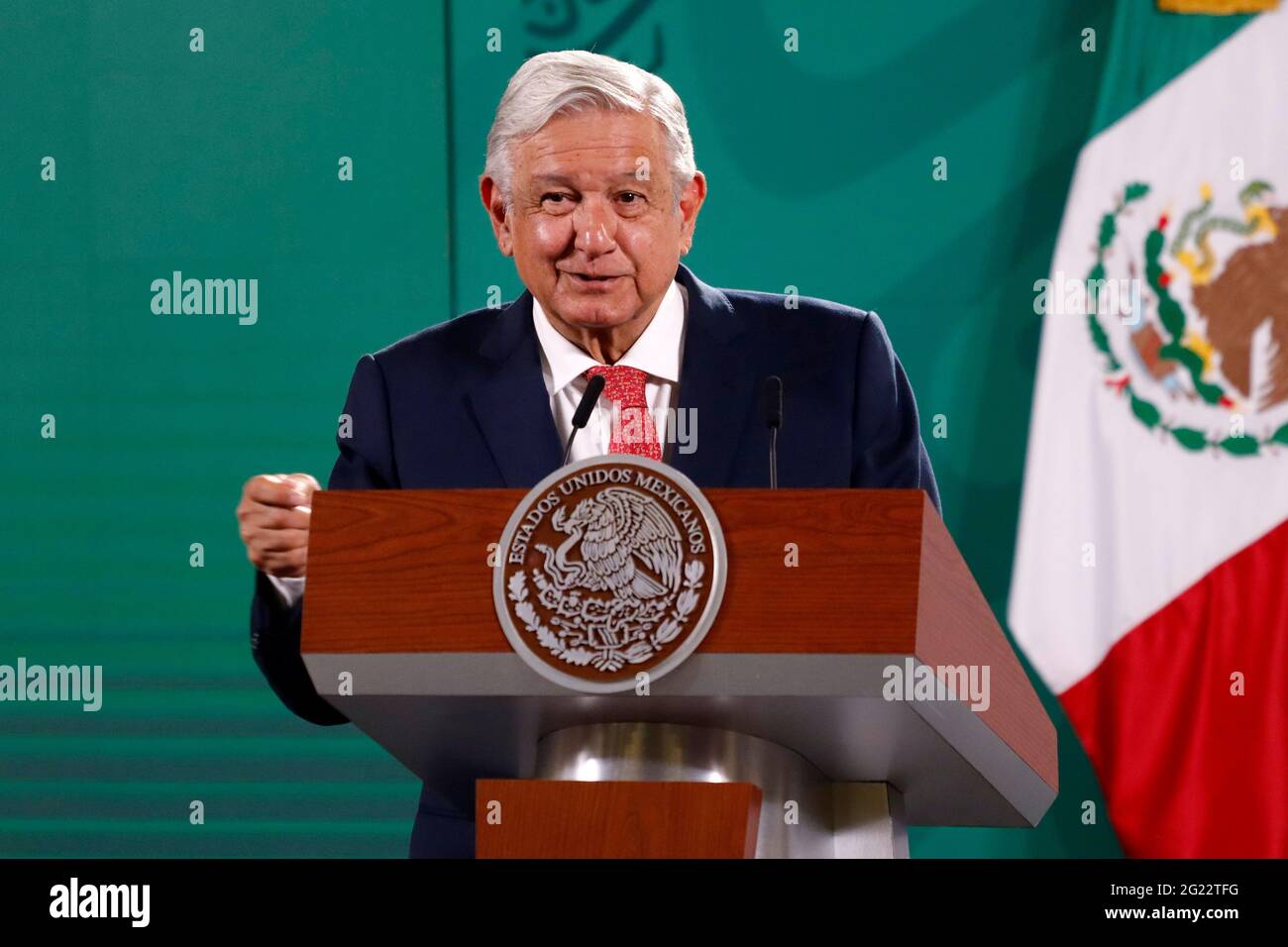 Non exclusif: MEXICO, MEXIQUE - JUIN 7: Le président mexicain Andres Manuel Lopez Obrador lors d'un briefing quotidien parle de l'avance du mexicain Banque D'Images