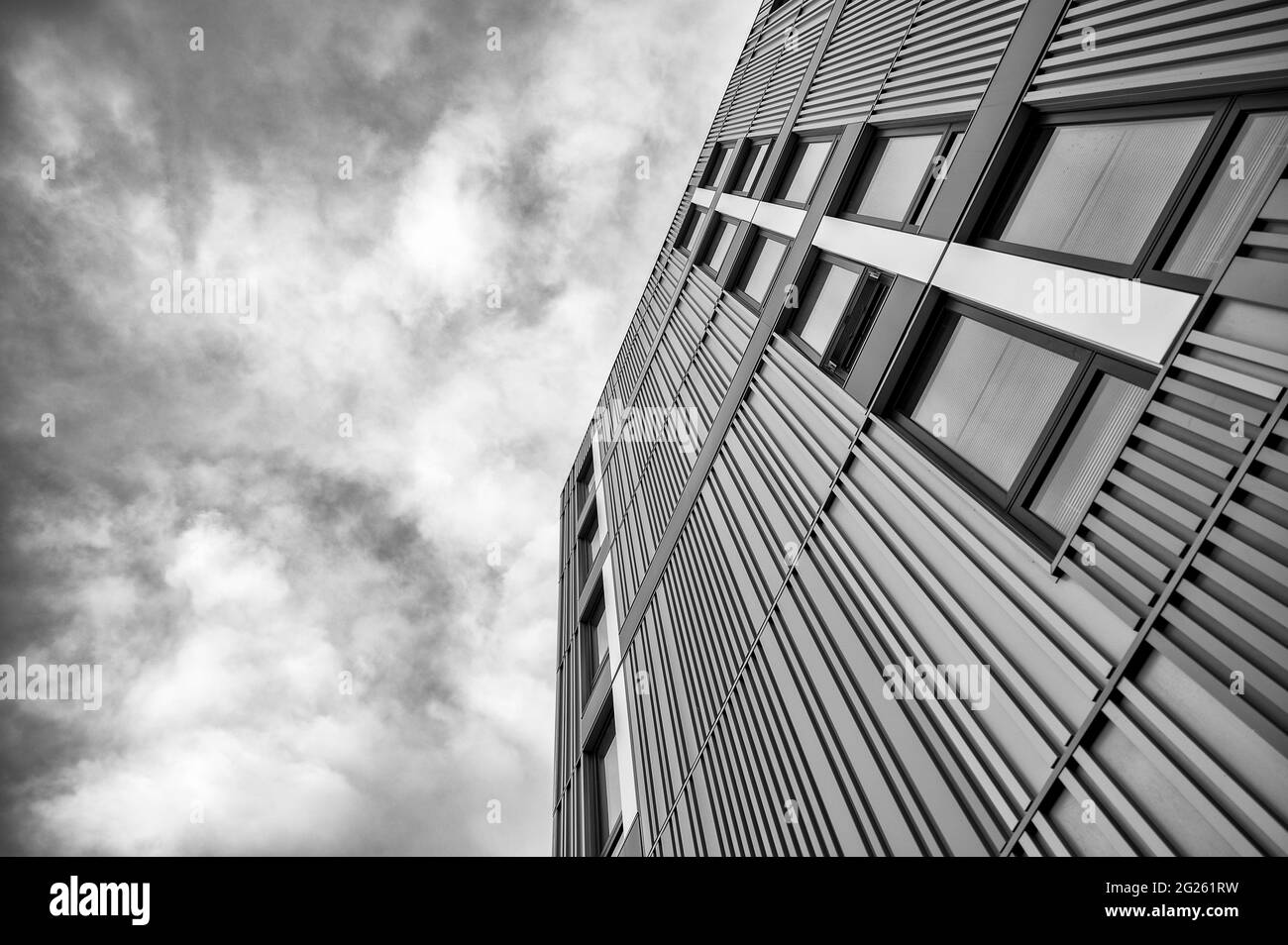Bâtiment noir et blanc Banque de photographies et d’images à haute ...