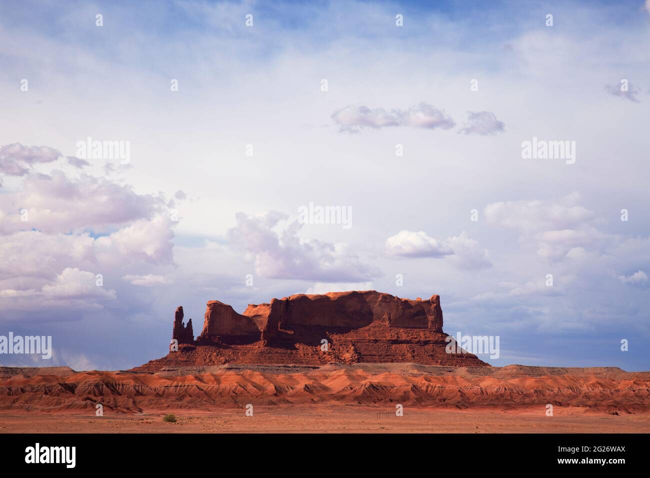 Los Gigantes Buttes à Round Rock, Arizona Banque D'Images