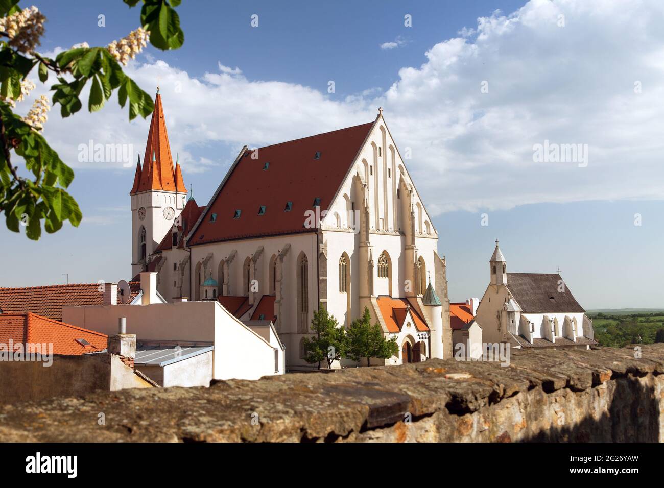 Église gothique de Saint-Nicolas en tchèque Kostel svateho Mikulase, Znojmo, Moravie du Sud, République tchèque Banque D'Images