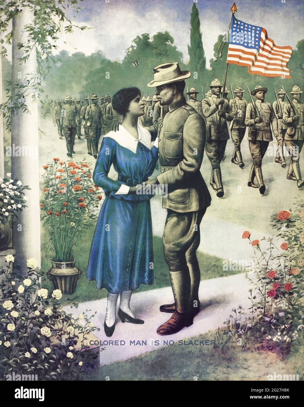 Un soldat afro-américain en uniforme a fait ses adieux à sa femme sur la passerelle. Banque D'Images