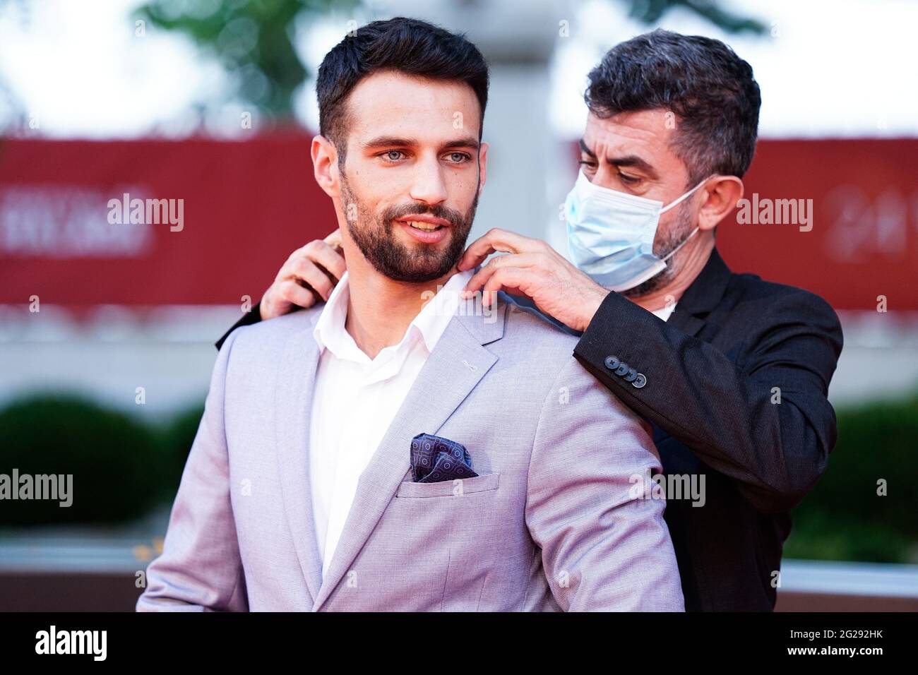 Malaga, Espagne. 05e juin 2021. Jesus Castro (l) et Piti Alonso (r) vus pendant le photocall et le tapis rouge du Festival de Malaga 2021 au Gran Hotel Miramar, à Malaga. (Photo de Francis Gonzalez/SOPA Images/Sipa USA) crédit: SIPA USA/Alay Live News Banque D'Images