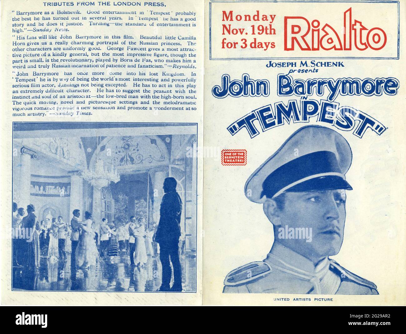 John Barrymore Dans Tempest 1928 Realisateur Sam Taylor Et Uncretifte Lewis Milestone Et Victor Tourjansky Histoire Vladimir Nemirovitch Dantchenko Ecrivain C Gardiner Sullivan Et Non Credites Erich Von Stroheim Direction Artistique William Cameron