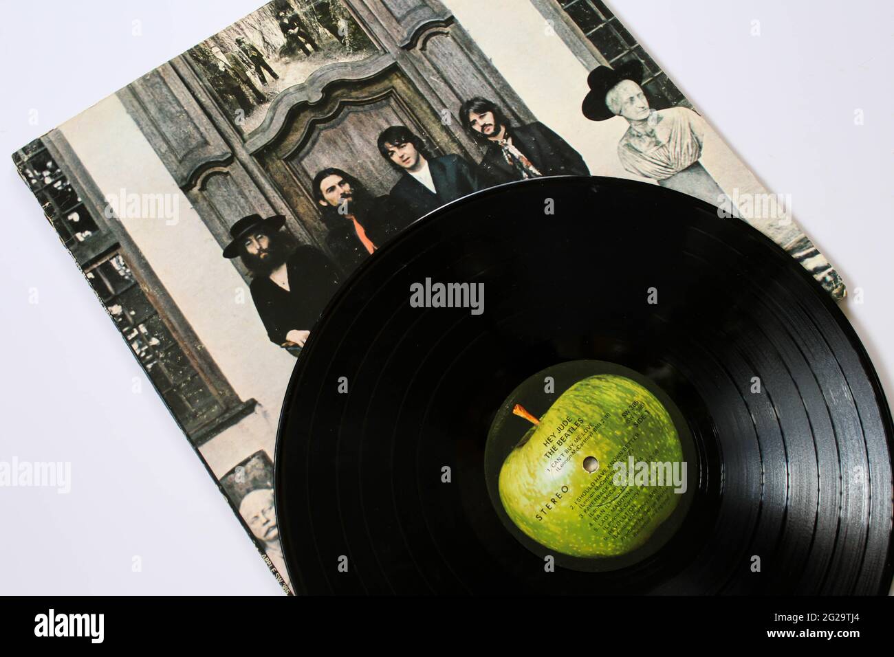 Le groupe de rock anglais The Beatles Music album on vinyle record LP disc. Intitulé: Hey Jude album couverture Banque D'Images