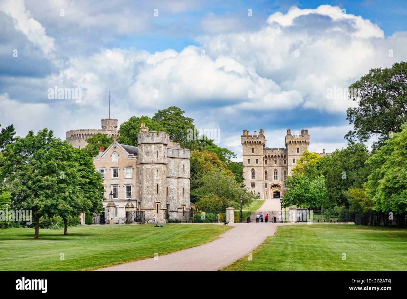 5 juin 2019 : Windsor, Berkshire, Royaume-Uni - Château de Windsor de la longue promenade dans le Grand parc de Windsor. Banque D'Images