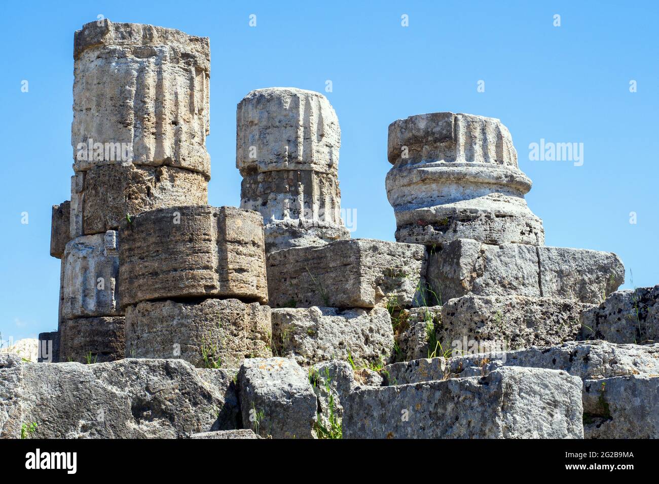 Temple de Mens Bona, la divine personnification de la mémoire (mens) et symbolisait la dette de gratitude due par les anciens esclaves à leurs maîtres et par implication de Paestum à Rome - zone archéologique de ​​Paestum - Salerno, Italie Banque D'Images