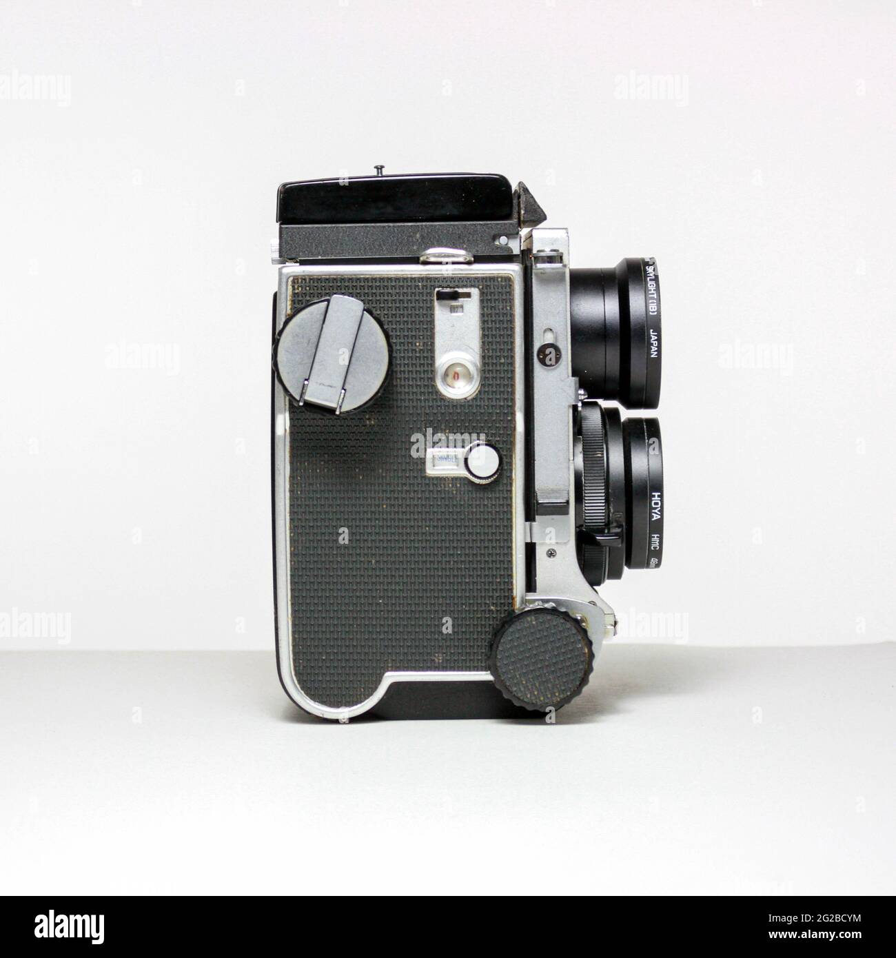 MAMIYA c220 appareil photo reflex à deux objectifs de format moyen. Banque D'Images