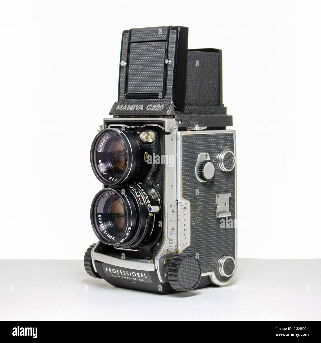 MAMIYA c220 appareil photo reflex à deux objectifs de format moyen. Banque D'Images